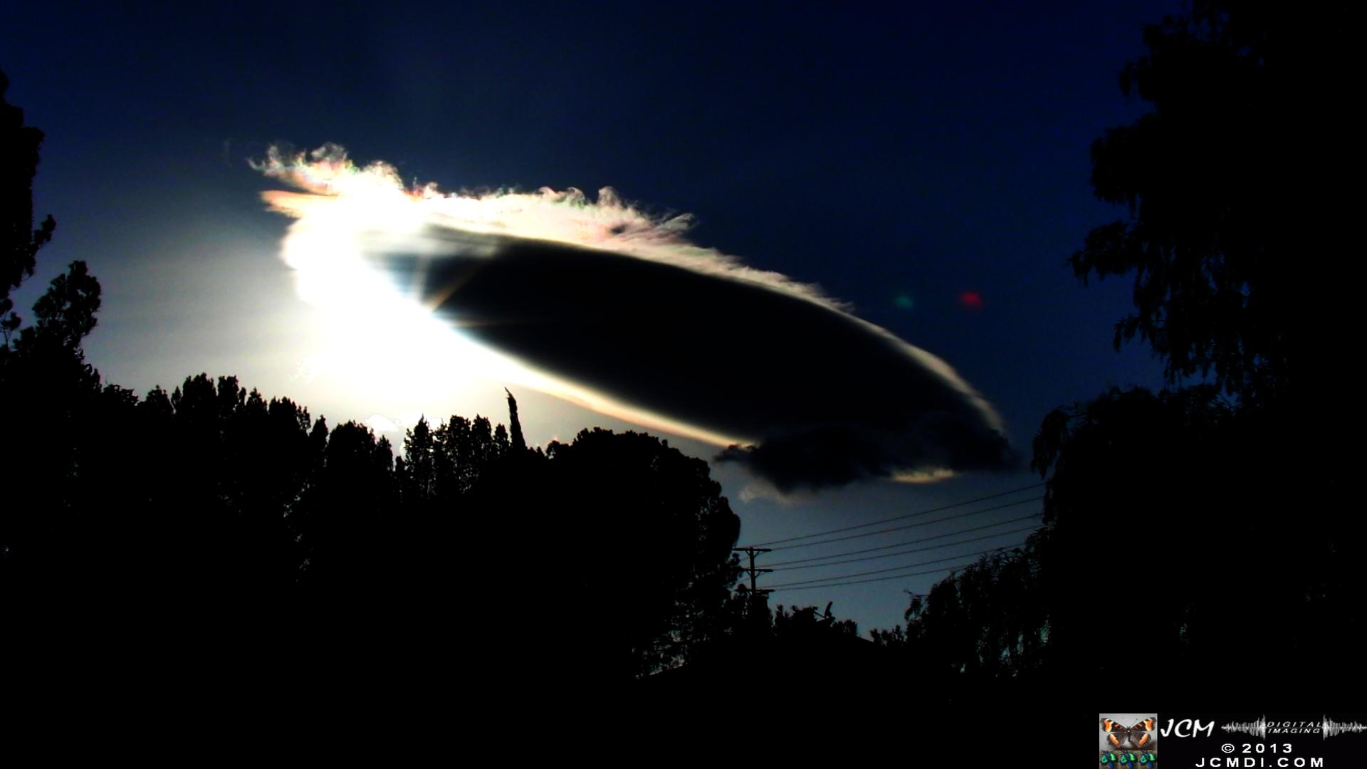 3-9-2010 Spectacular UFO lenticular Cloud and sunset stills with rainbow ice crystals